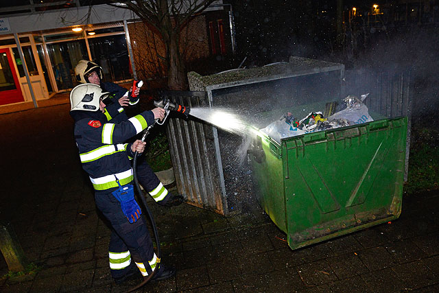 2013/324/GB 20131220a 003 Containerbrand Einsteinlaan.jpg